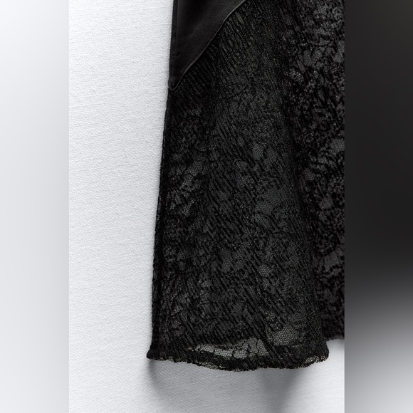 Zara COMBINATION LACE SATIN EFFECT MIDI SKIRT. Black. Size S. New with Tags. - Picture 5 of 7